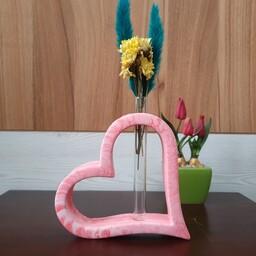 گلدان گلجای قلبی با شیشه جنس سنگ مصنوعی (بتنی) رنگ صورتی