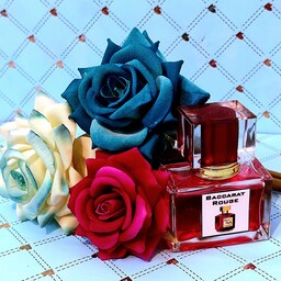 عطر باکارات رژ قرمز 30گرمی با ماندگاری و پخش بوی عالی گرمی 10900تومن 