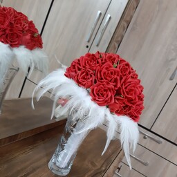 دسته گل عروس مصنوعی قرمز