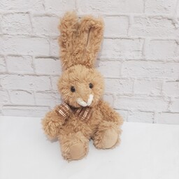 عروسک پولیشی خرگوش فوق العاده با کیفیت از برند معتبر russ.خز بلند نرم و لطیف داره. بسیار زیبا و باکیفیت.قابل شستشو