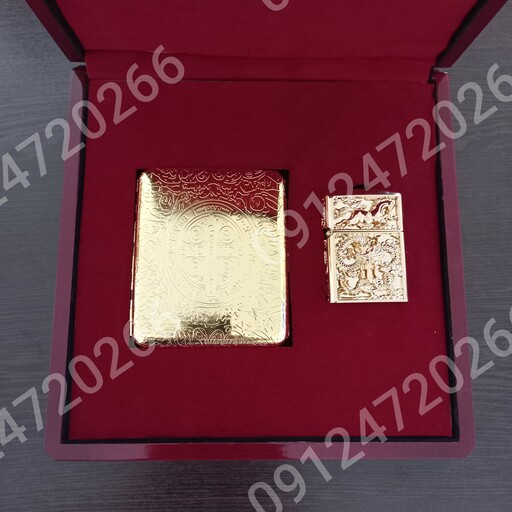 ست روکش طلا فندک طرح خاص تایوانی و باکس اسموک به همراه حک اسم رایگان و جعبه چوبی اینستاگرام kadoonlineorg بیش از 3000