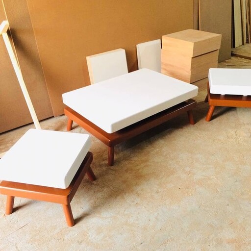 میز جلو مبلی کد 1 ساده در انواع طرح چوب و رنگ و نوع به دلخواه مشتری