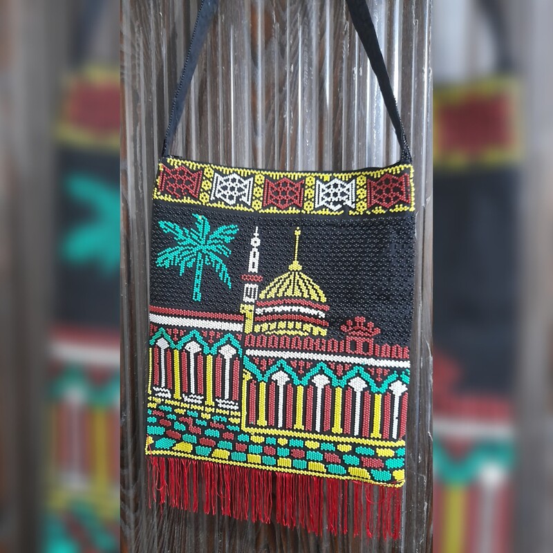 کیف دستی ، طرح مسجد همراه با مهره های رنگارنگ ، صنایع دستی 