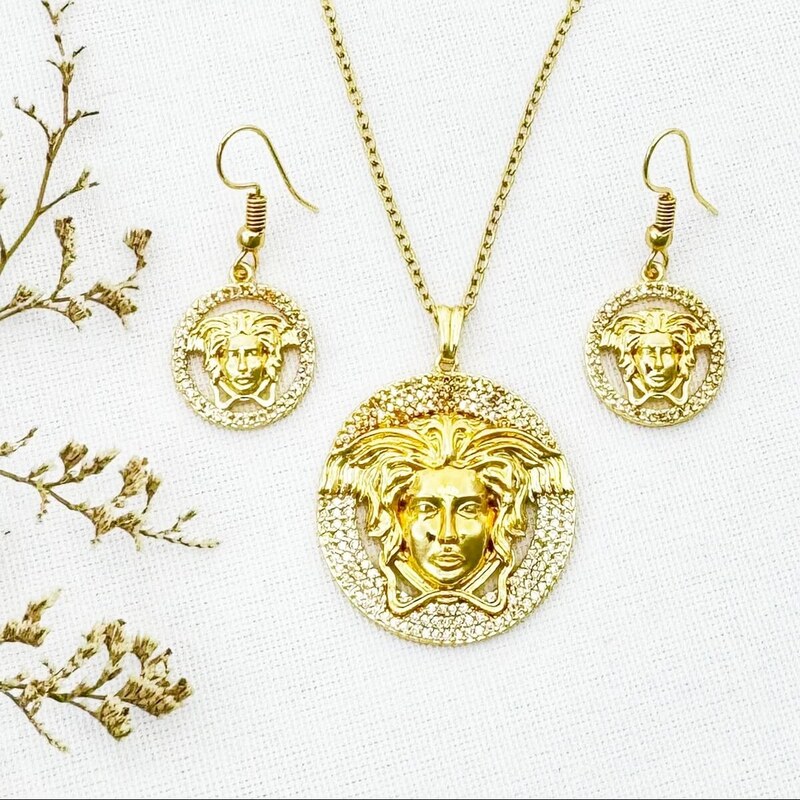 نیمست زنانه طرح طلا با  زنجیر استیل 45 سانتی کد 13263