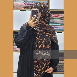 روسری طرح نقش جهان محصول ایرانی باکیفیت جنس نخ ابریشم قواره 140سانت ارسال به سراسر کشور 