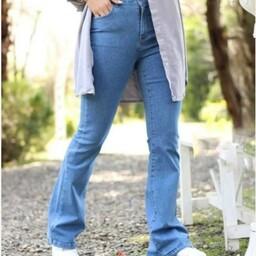 شلوار جین زنانه مدل بوتکات دمپا گشاد پارچه جین اصلی درجه یک با کشسانی مناسب رنگ آبی متوسط
