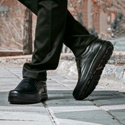 کفش مردانه و پسرانه تمام چرم طبیعی طبی مدل گریدر کشی رنگ مشکی مستقیم از تولیدکننده(ارسال رایگان)