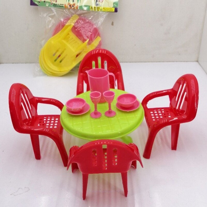 اسباب بازی میز و صندلی و لوازم