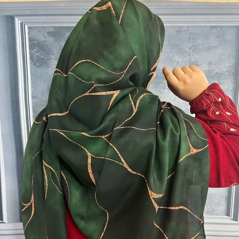 روسری نخی درجه یک  4فصل دور دست دوز  قواره 135  رنگ سبز 
