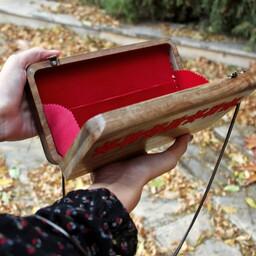 کیف چوبی مدل چترا مناسب برای خانم ها و استفاده برای مهمانی و مجالس و یه هدیه عالی برای عزیزانتون