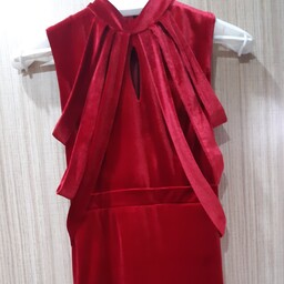 لباس مجلسی  قرمز مخمل- سایز 36 تا 38- تن خور فوق العاده شیک-