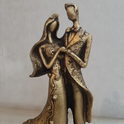 مجسمه دکوری رقص عروس  و داماد برنزی رنگ جنس پلی استر