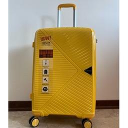 چمدان سایز متوسط  زرد  برند پارتنر