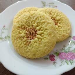 شیرینی کلمپه برنجی کرمان (1 کیلو)