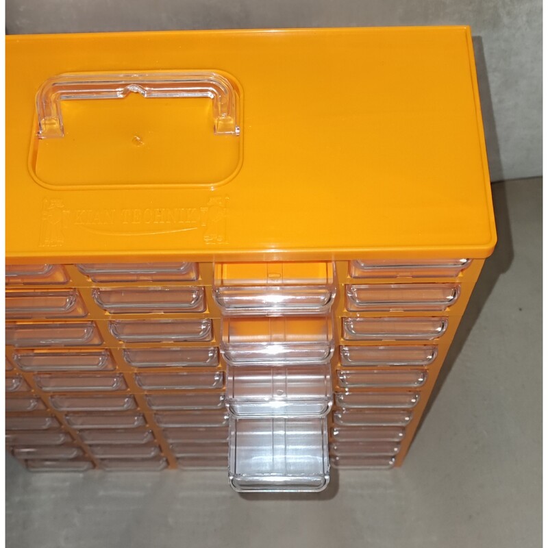 جعبه ابزاروقطعات 50کشو زرد برندکیان تکنیک  جعبه قطعات جعبه ابزار  کشوقطعات(هزینه ارسال پس کرایه بعهده مشتری می باشد)