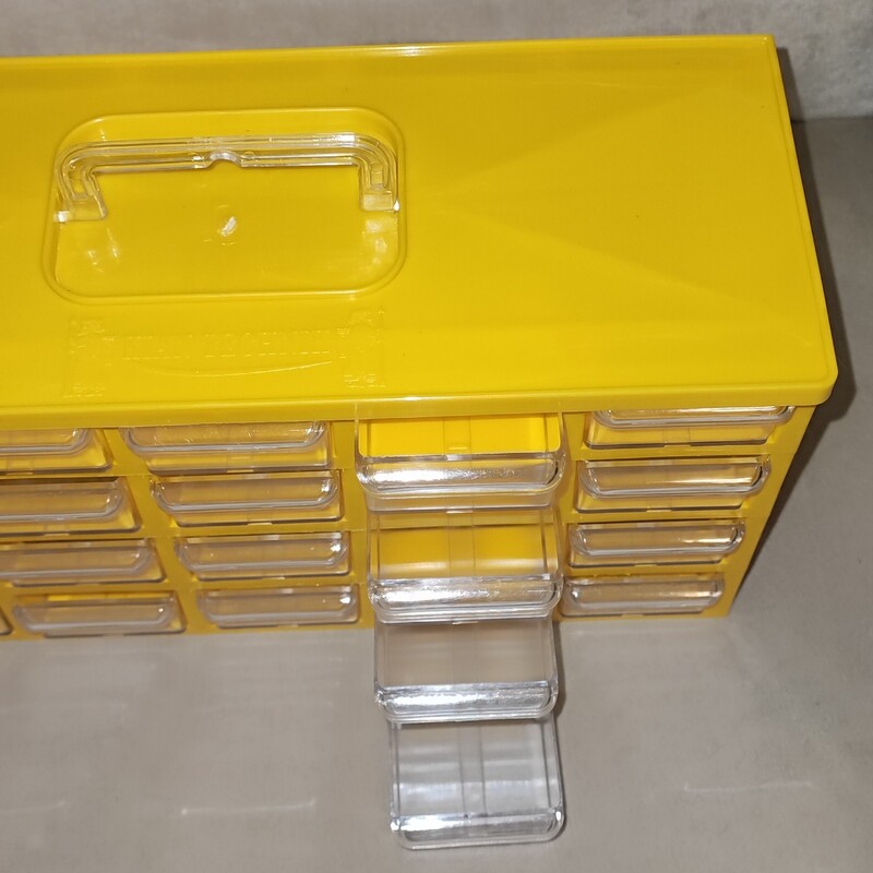 جعبه ابزارکشویی   20کشو زرد برندکیان تکنیک  جعبه قطعات جعبه ابزار  کشوقطعات