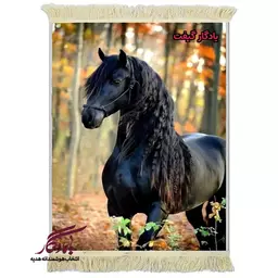 تابلو فرش ماشینی طرح حیوانات اسب سیاه کد h12 - 50*35