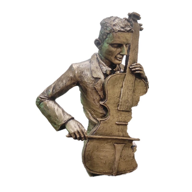 مجسمه مدل مرد ویولن زن