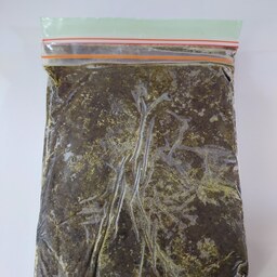 سبزی قرمه در بسته های 1 و نیم کیلویی پر سرخ