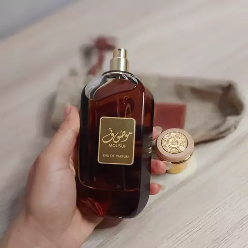 عطر ادکلن موصوف قهوه ای از برند الزعفران زنانه مردانه اورجینال 100 میل 