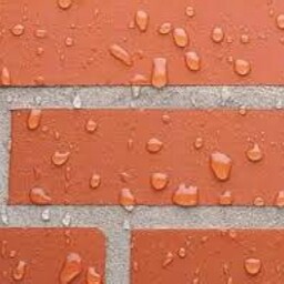 عایق رطوبتی شفاف و بیرنگ مخصوص دیوار سیمانی و دیوار رو به باران