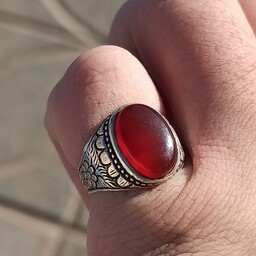 انگشتر نقره عقیق سرخ اصل معدنی درجه یک زیبا       .