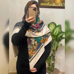 روسری نخی زیبا قواره 140 دور دست دوز طرح گوچی