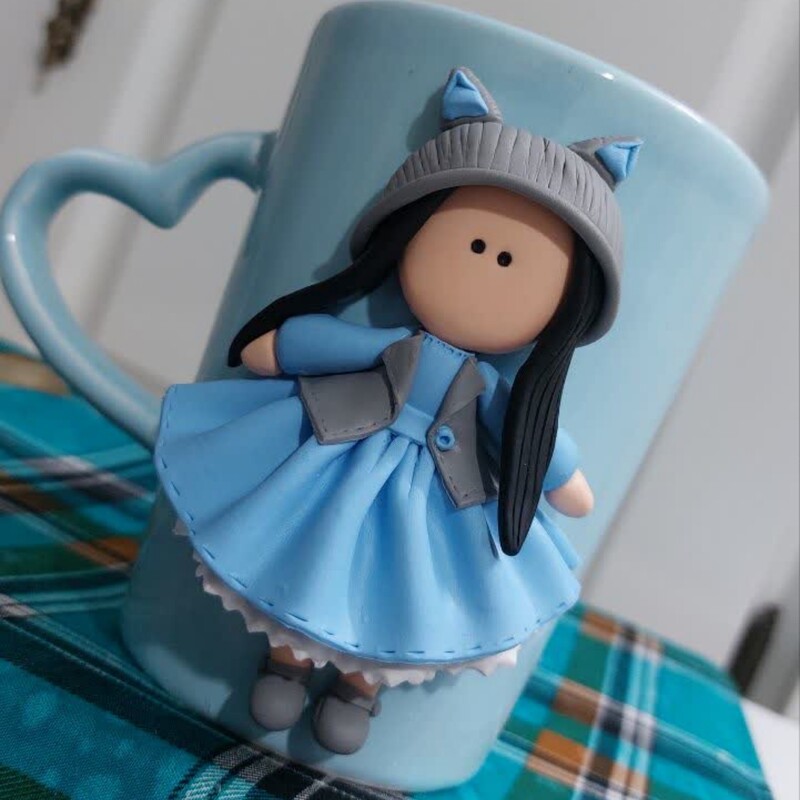 ماگ عروسکی(خمیری) دختر زمستانی