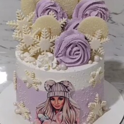 کیک تولد خانگی خامه ای تم زمستونی دورنگ بنفش سفیددخترانه