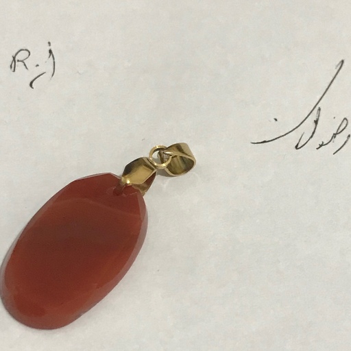 آویز سنگ عقیق تراش جواهری ظریف با فریم استیل رنگ ثابت