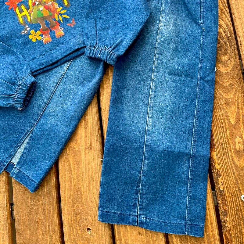 کراپ و شلوار جین دخترانه  سایز 40 تا 55 در دو رنگ آبی و زغالی