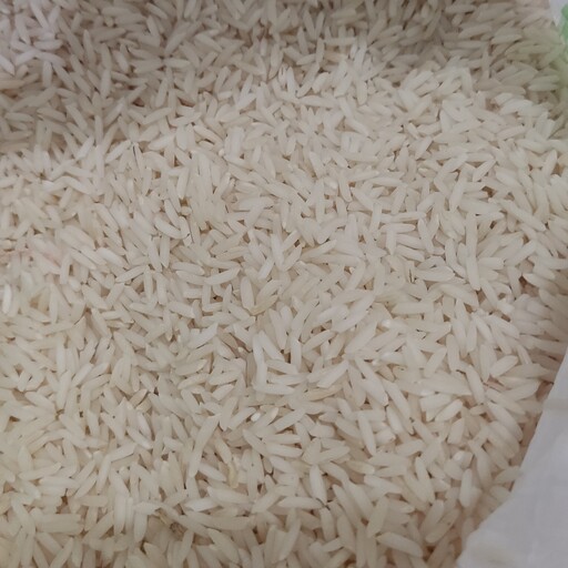 برنج طارم هاشمی درجه یک در بسته بندی 5 کیلوگرمی 