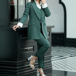 ست کت شلوار جلیقه زنانه مازراتی سایز 34 تا 60 رنگبندی 24رنگ تولیدی کت شلوار-ست سه تیکه زنانه