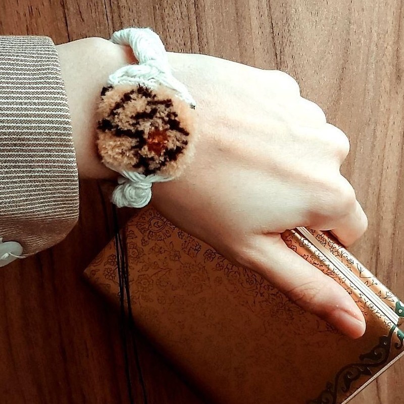 دستبند فرش دستباف مدل گل ختایی پنج پر  باقابلیت تغییرسایز