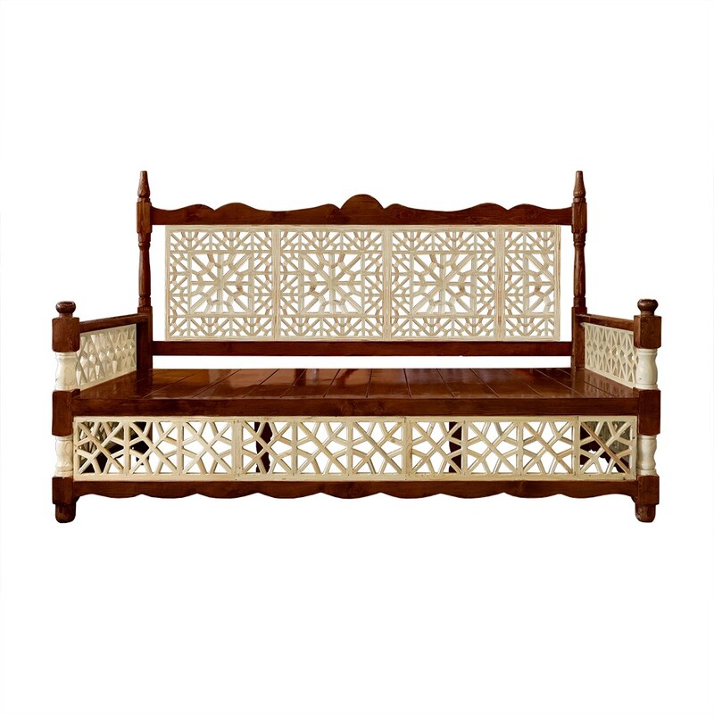 تخت سنتی طرح  سلطنتی چوب روسی دو رنگ سایز 90 در 2