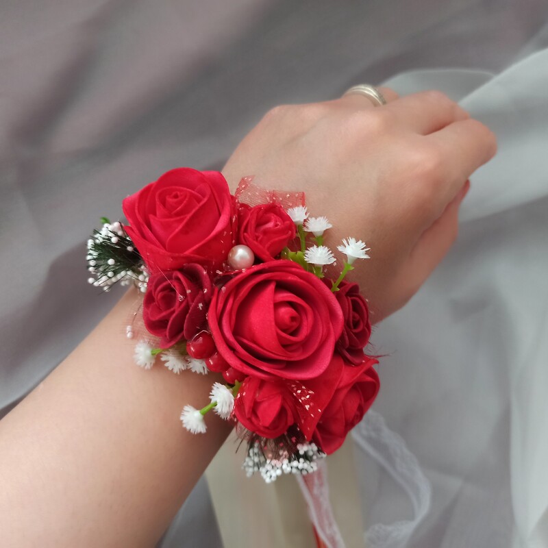 دستبند گل (مچبندگل )و انگشتر گل قرمز 