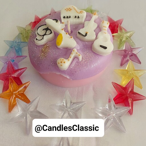 شمع کیک در طرح های مختلف ،با کیفیت ،زیبا،در طرح های متنوع، برای تولد وهدیه عالیه.