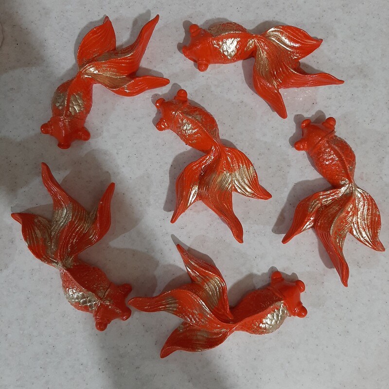 ماهی تزئینی سفره هفت سین درر نگهای نارنجی و قرمز 