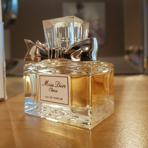 عطر ادکلن میس دیور چری تستر اورجینال سفارش مبدا miss dior cheri