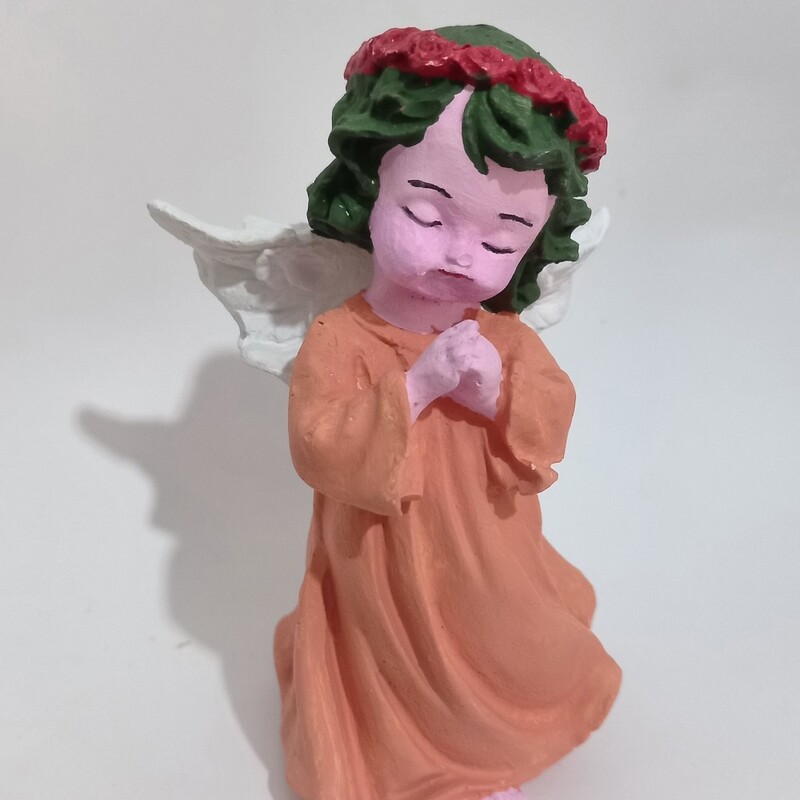 مجسمه فرشته در رنگهای مختلف مناسب برای هدیه سال نو
