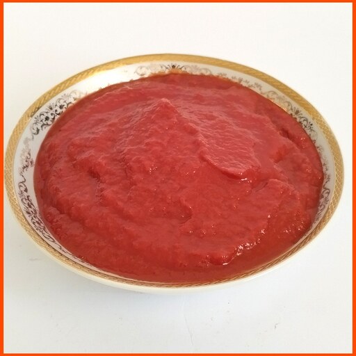 رب گوجه فرنگی غلیظ و طبیعی ترنج. بدون مواد نگهدارنده (وزن خالص دو کیلو نیم)
