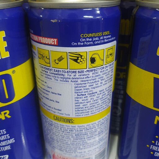 اسپری روان کننده WD-40 حجم 400 میلی لیتر  جهت تمیز کردن و روان کاری 
