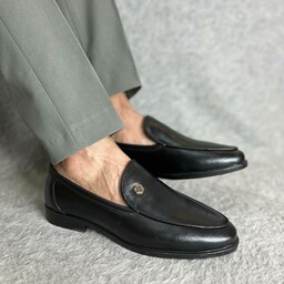 کفش کالج مردانه لیورپول     چرم صنعتی درجه یک     

زیره پی یو طبی               آستر شرانگ

سایز 40 تا 44              