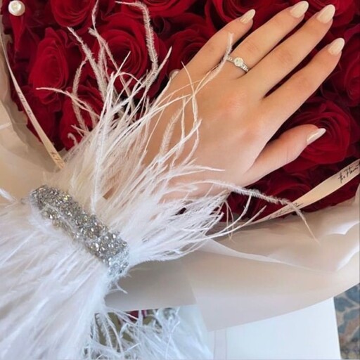 مچبند توری و پر مچی پر سفید  مشکی دستکش فرمالیته دستکش عروس مچبند زیبا