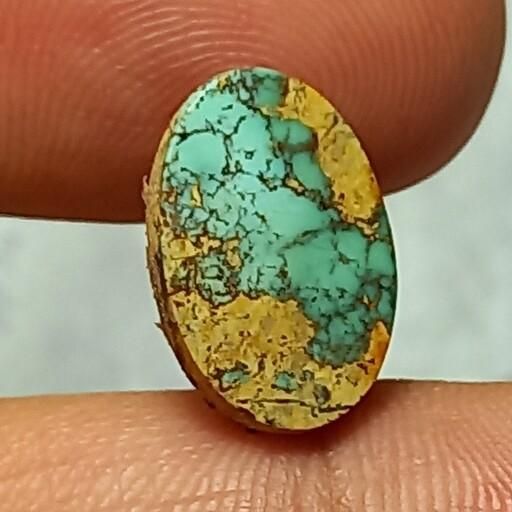 سنگ فیروزه طلاکوب نیشابور  معدنی و اصیل،بدون احیا و مغزدار  با رگه های طلایی و عالی
