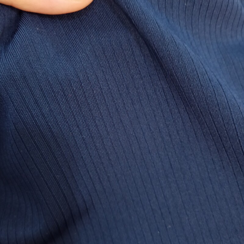 شلوار زنانه کبریتی فلامنت فری سایز از 36تا 46 فقط رنگ سورمه ای موجوده