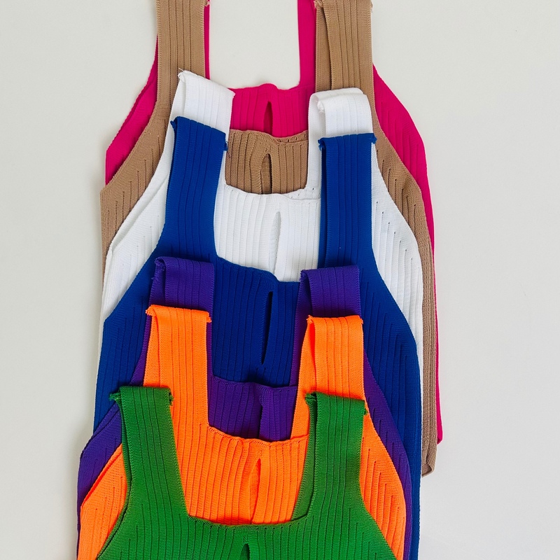 تاپ بافت مدل یقه اشکی با تنپوش عالی دارای رنگبندی متنوع پوشاککده دولت