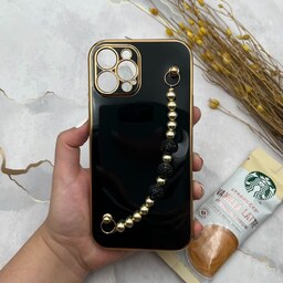 قاب گوشی iPhone 12 Pro Max آیفون مای کیس لاکچری My Case دستبندی نگین دار مرواریدی محافظ لنز دار مشکی دور طلایی کد 68619