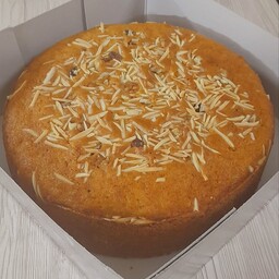 کیک کشمش با خلال بادوم تی تی لند