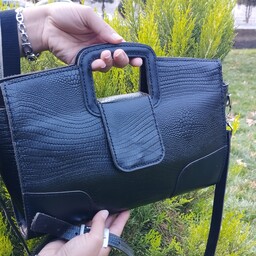 کیف دوشی زنانه چرم طبیعی دست دوز 